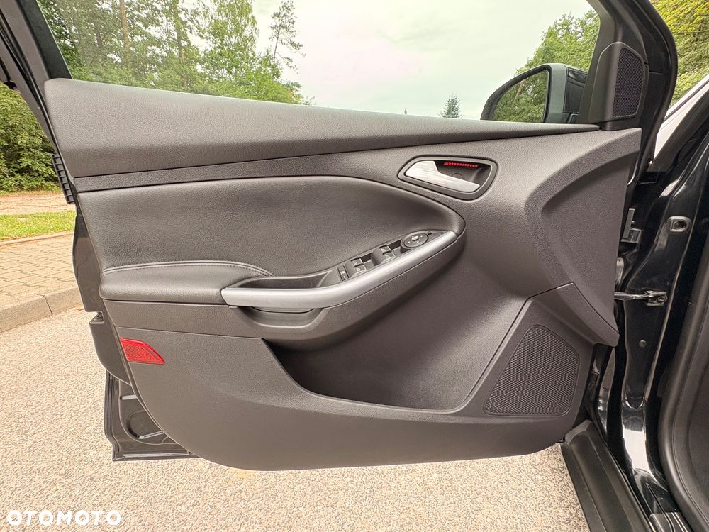 Ford Focus 1.0 EcoBoost Titanium - 15