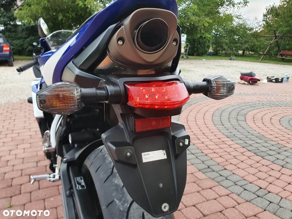 Honda CBR - 3