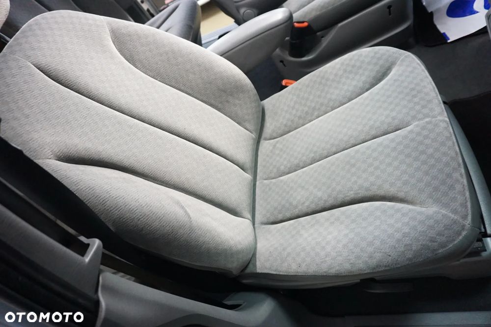 Chrysler Voyager 2.8 CRD Family - 25