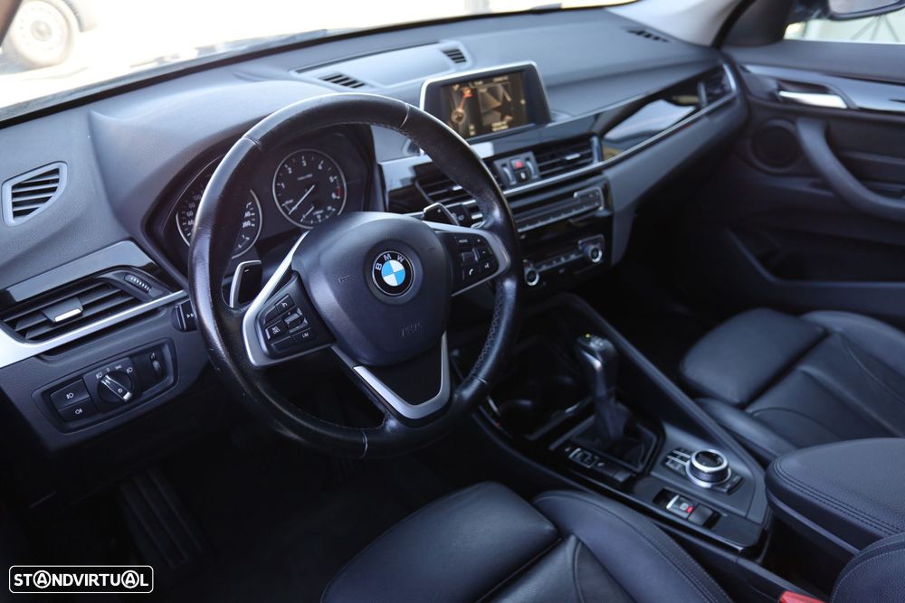 BMW X1 18 d sDrive Auto xLine - 7