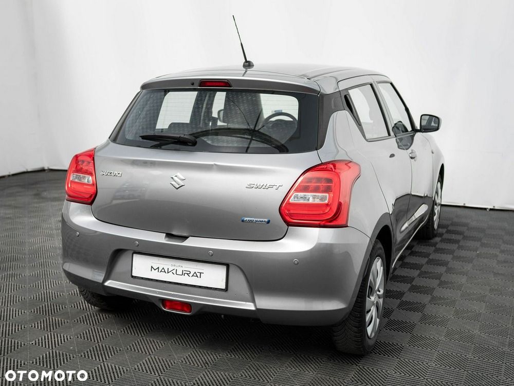 Suzuki Swift - 6