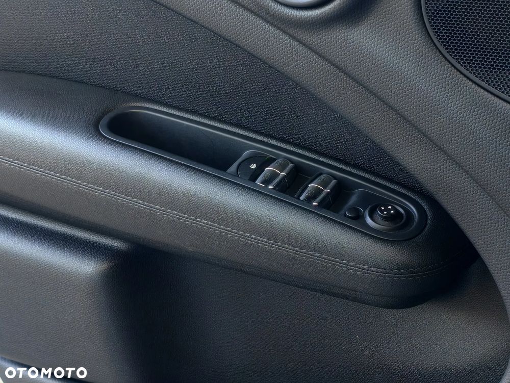MINI Countryman - 11