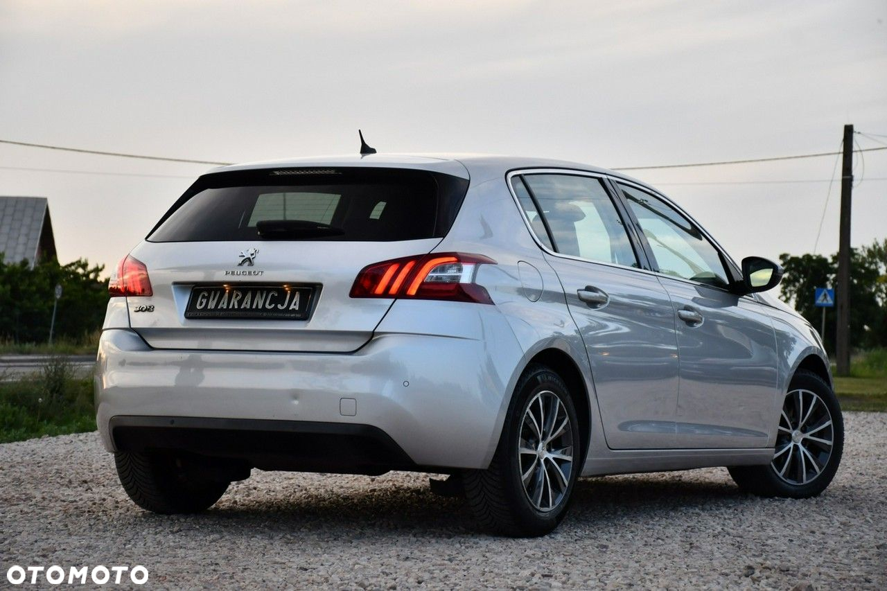 Peugeot 308 - 24