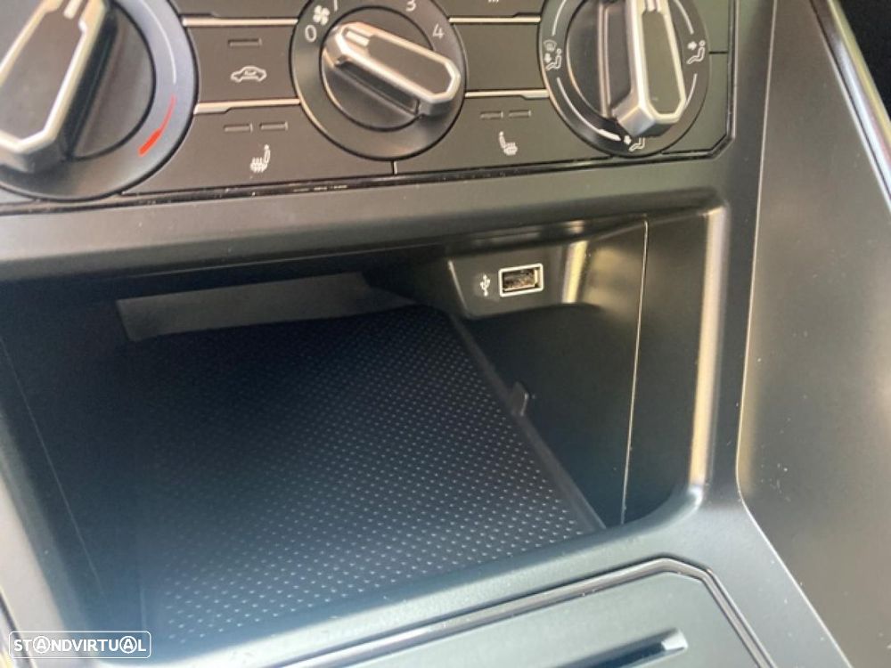 VW Polo 1.0 Trendline - 23