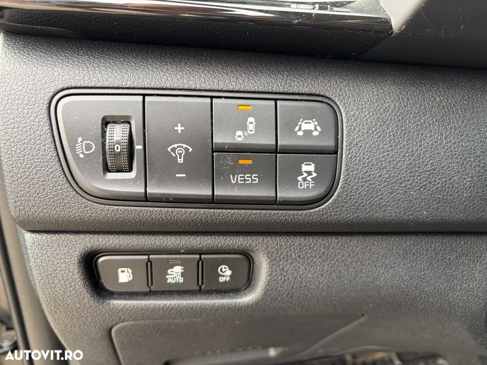 Kia Niro 1.6 GDI 6DCT PHEV Comfort - 12