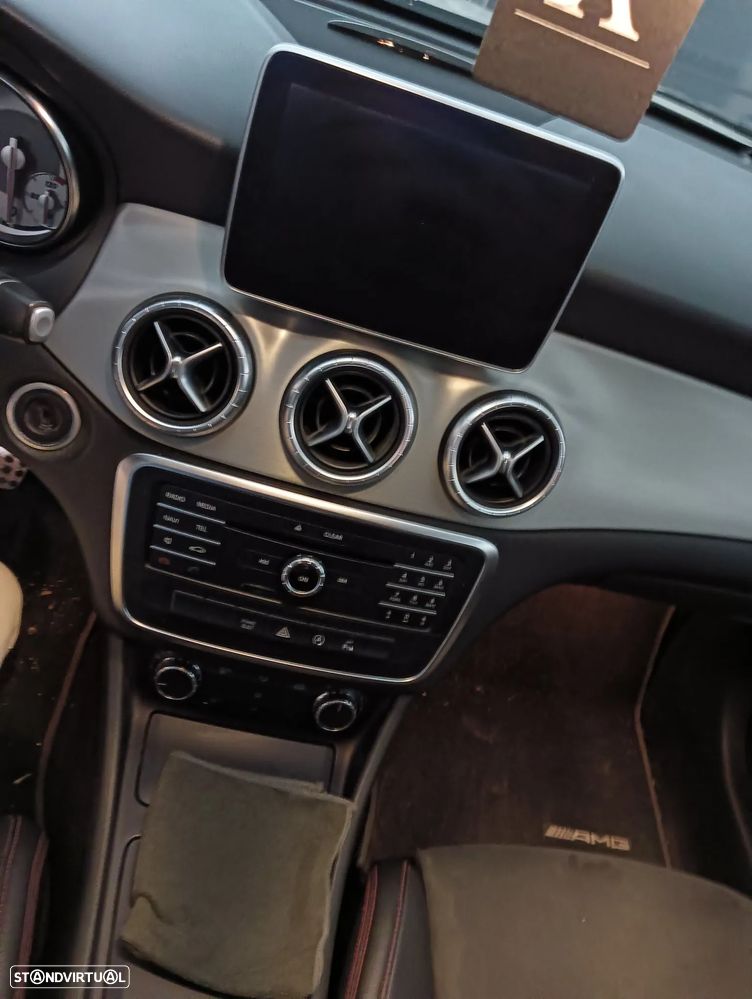 Mercedes-Benz CLA 220 d Shooting Brake AMG Line Aut. - 8