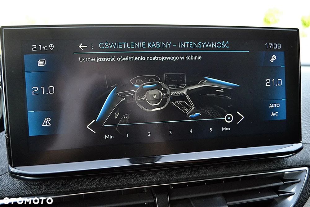 Peugeot 3008 BlueHDi 130 Stop & Start EAT8 GT Pack - 29