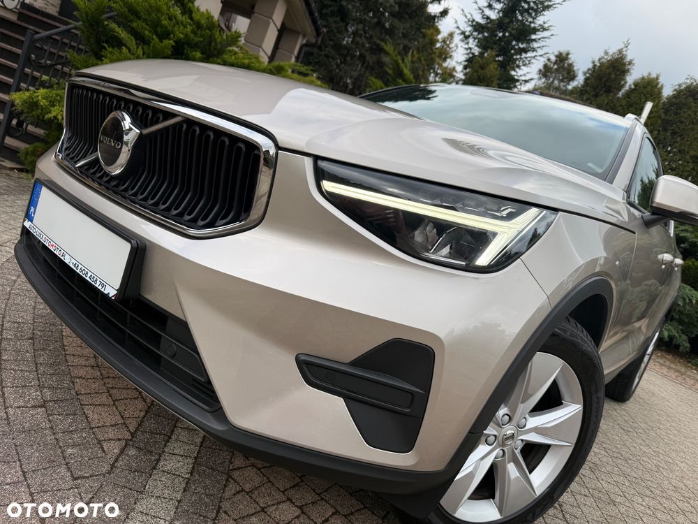Volvo XC 40 B3 B DKG Plus Bright - 11