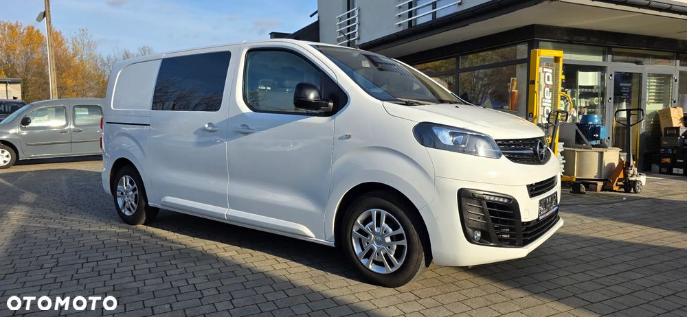 Opel Vivaro 2.0 177KM AUTOMAT 8-biegów - 2