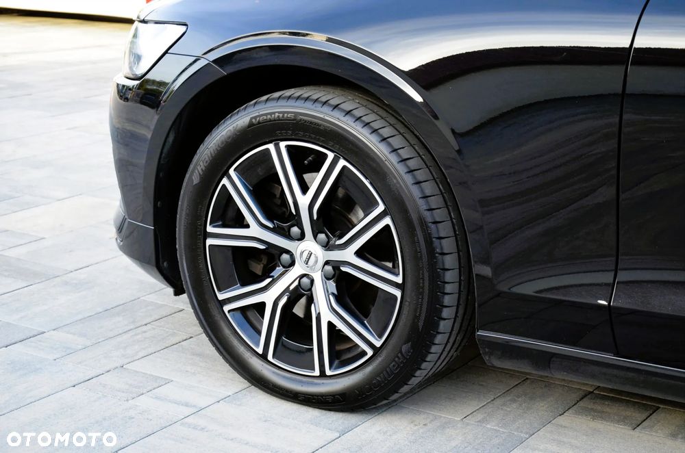 Volvo V60 B4 D Geartronic Momentum Pro - 31