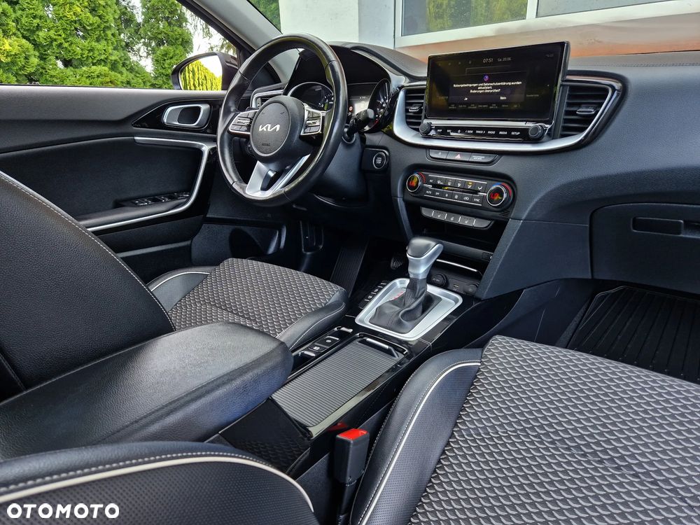 Kia XCeed - 20