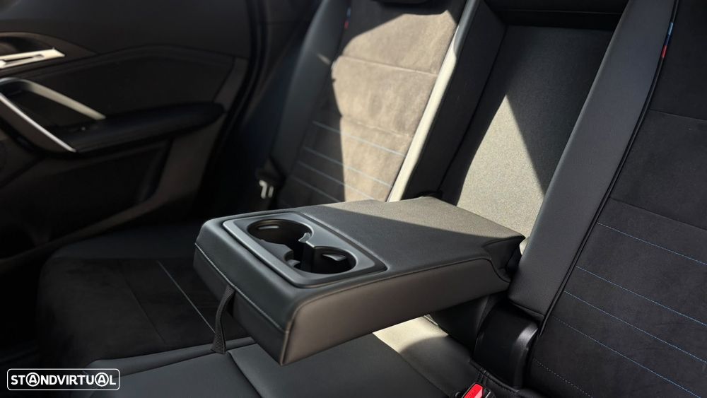 BMW iX1 xDrive30 M Sport Pack - 26