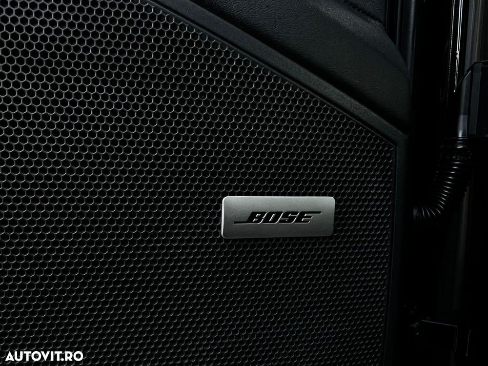 Porsche Cayenne - 22