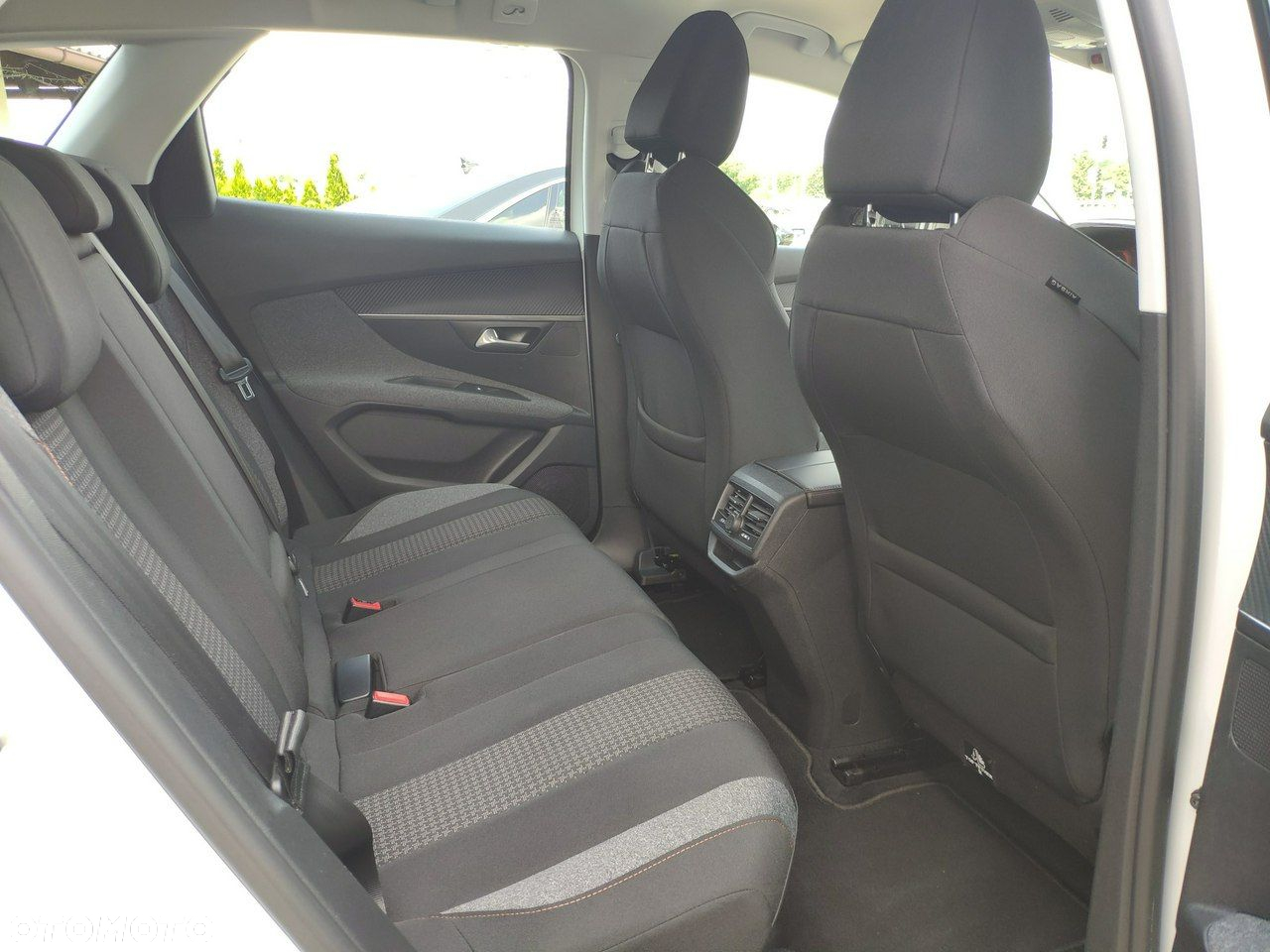 Peugeot 3008 BlueHDi 130 Stop & Start Active Pack - 19