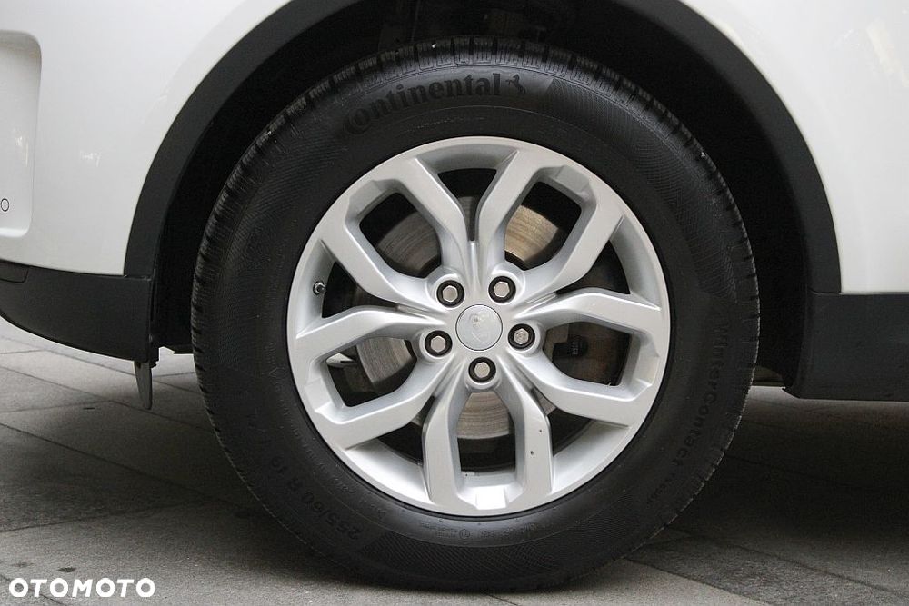 Land Rover Discovery 2.0 P300 - 6
