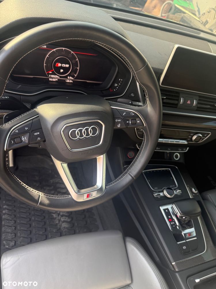 Audi SQ5 - 11
