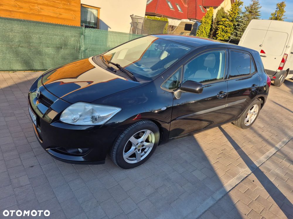 Toyota Auris 2.0 D-4D Luna - 3