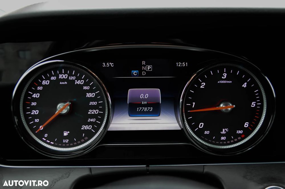 Mercedes-Benz E 220 d 9G-TRONIC AMG Line - 6