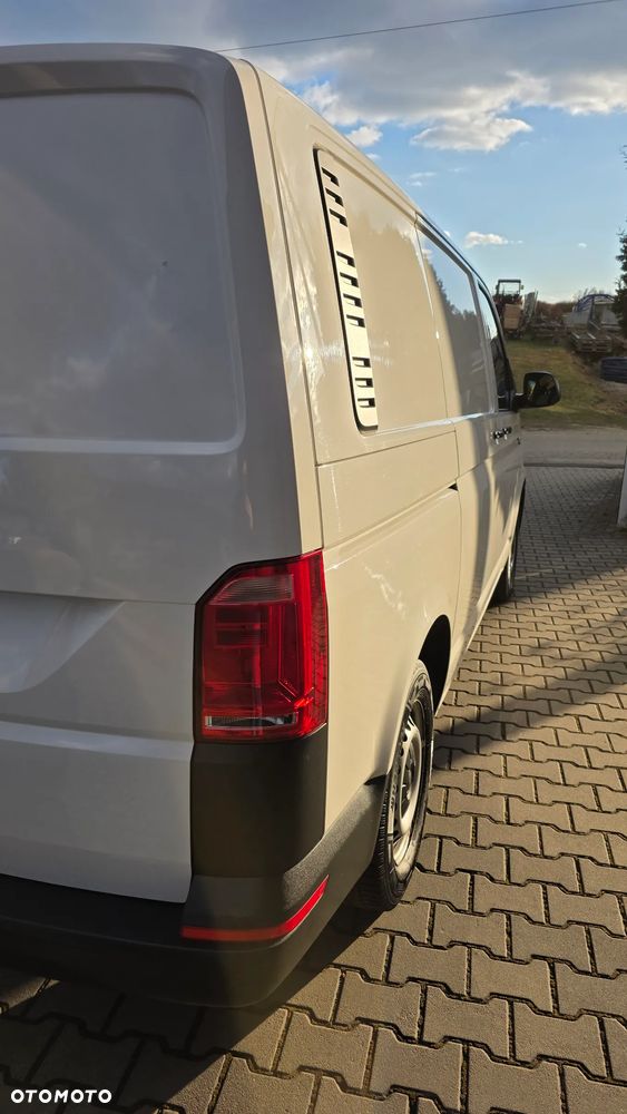 Volkswagen Transporter T6 - 6