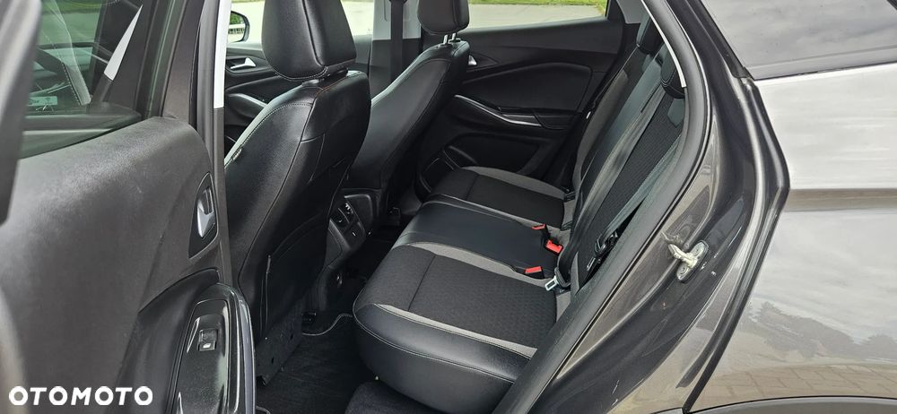 Opel Grandland X 1.2 Start/Stop Business INNOVATION - 6