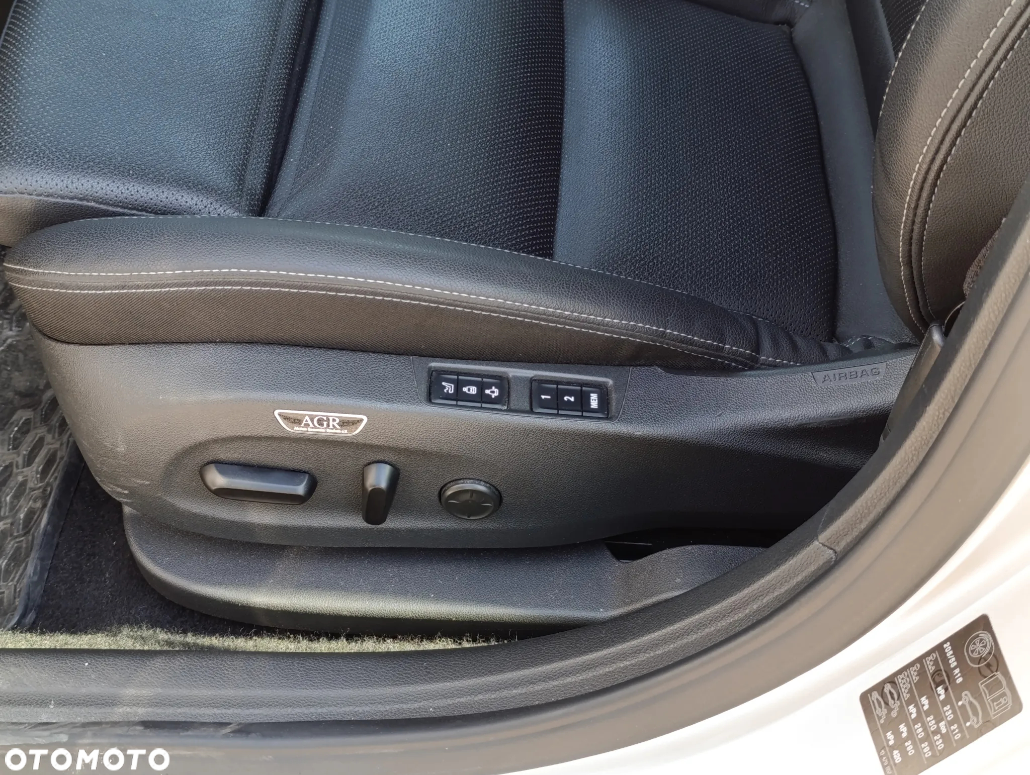 Opel Astra V 1.2 T Elegance S&S - 17