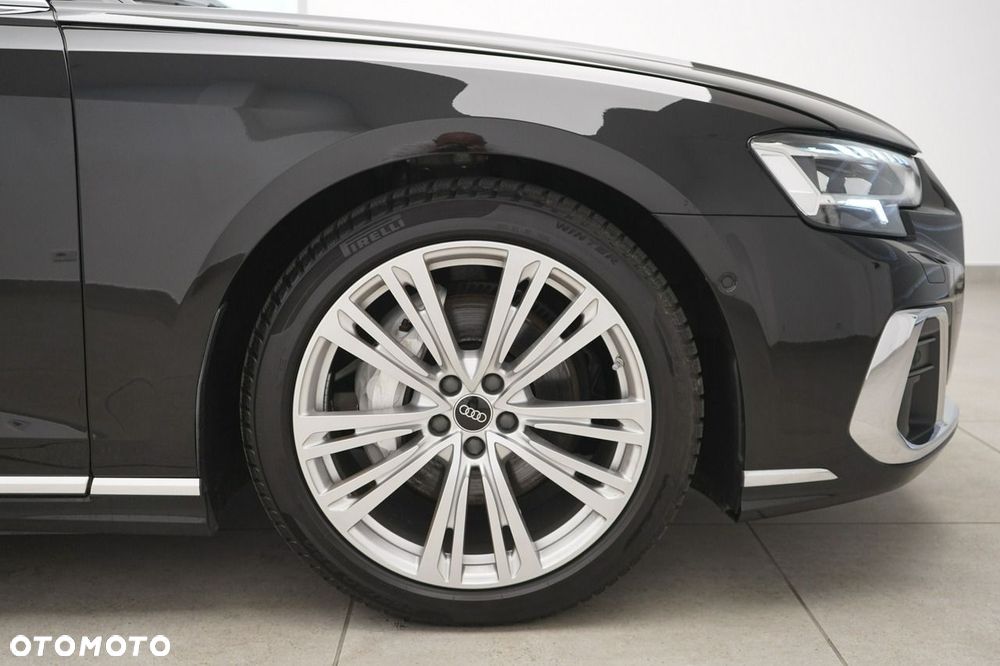 Audi A8 - 9