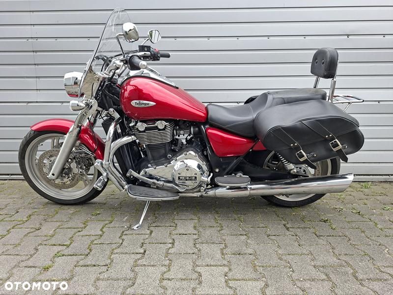 Triumph Thunderbird - 2
