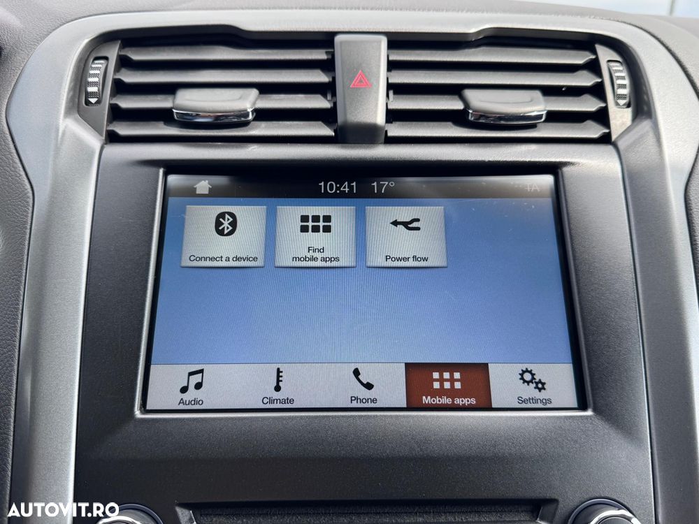 Ford Mondeo 2.0 HEV Trend - 24