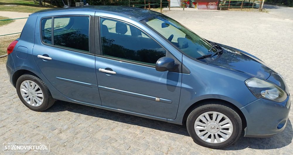 Renault Clio 1.2 16V Dynamique S - 3