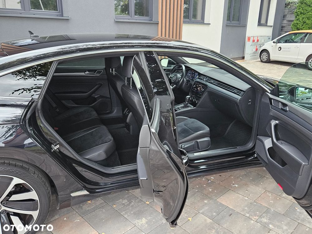 Volkswagen Arteon 2.0 TDI SCR R-Line DSG - 15