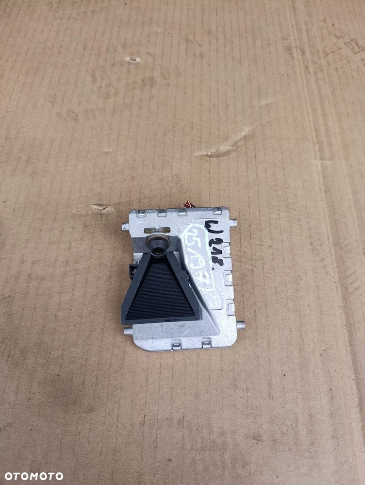MERCEDES CLS C218 X218 KAMERA ASYSTENT PASA RUCHU A0009007507 - 1