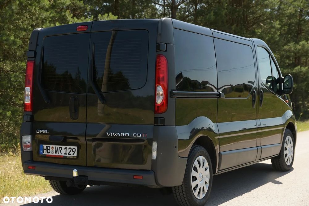 Opel Vivaro - 8