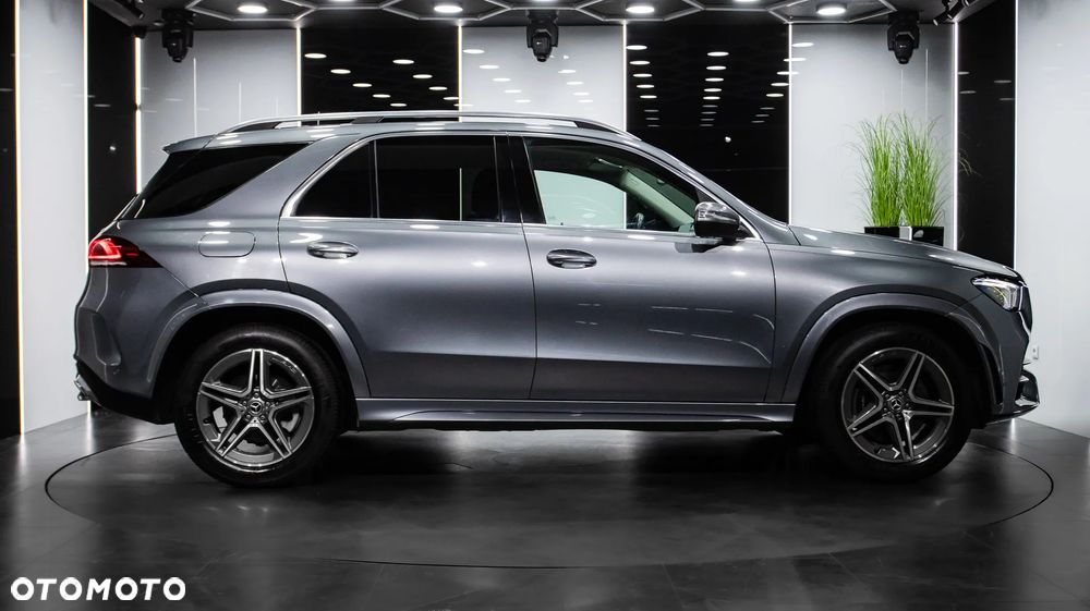 Mercedes-Benz GLE 300 d 4-Matic - 8