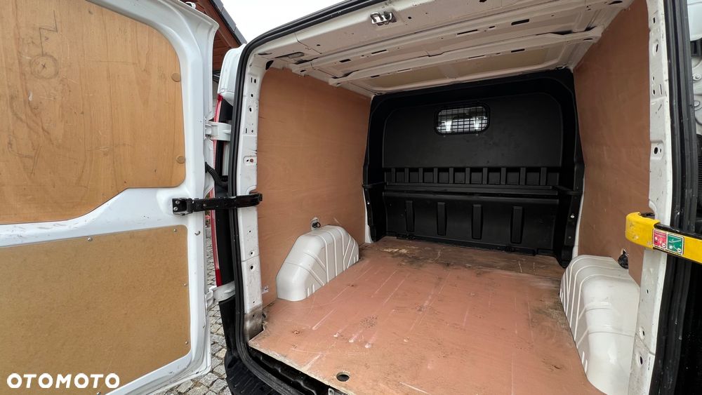 Ford Transit Custom 300 L2H1 Ambiente (bryg.) - 24