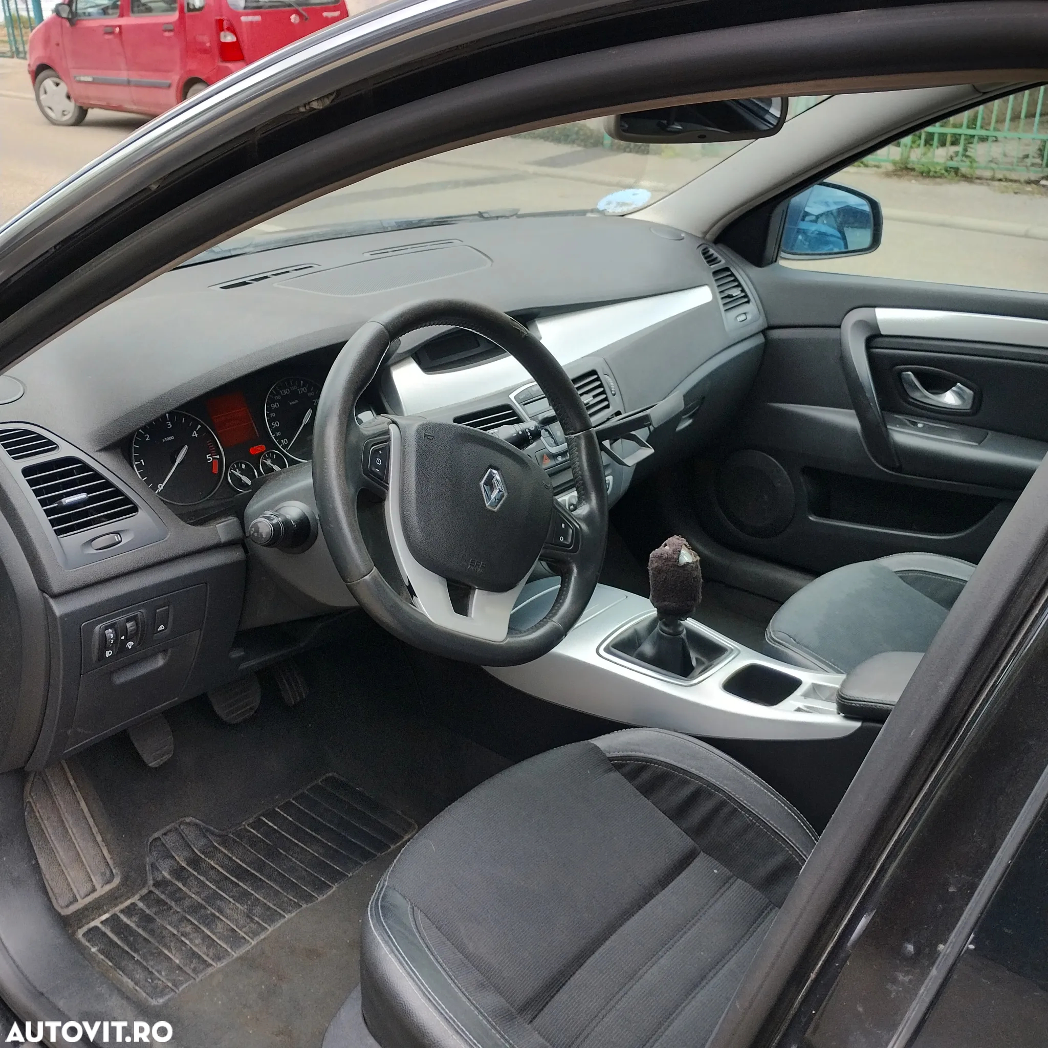 Renault Laguna - 10