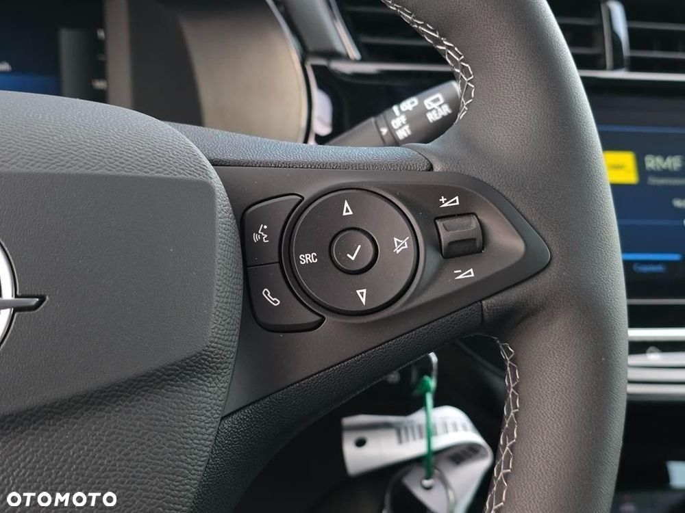 Opel Corsa 1.2 T mHEV GS eDCT - 14