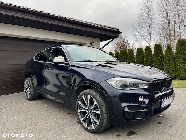 BMW X6 xDriveM50d - 13