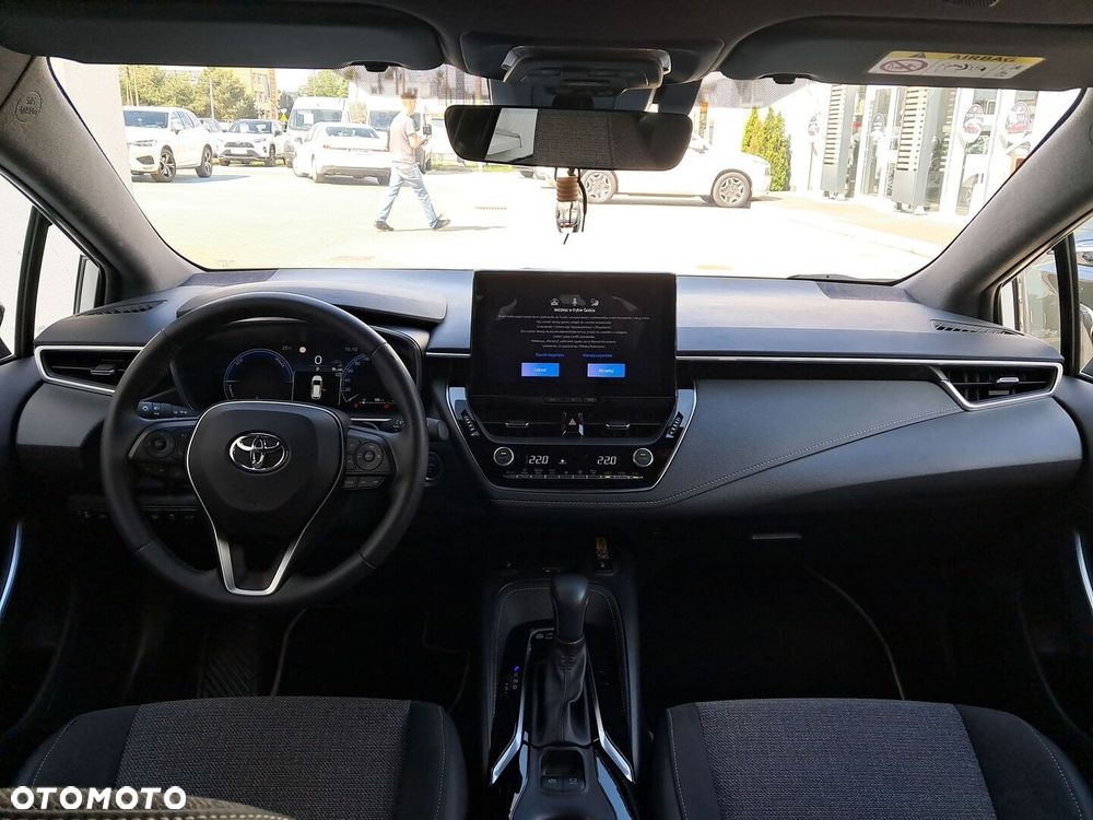 Toyota Corolla - 27
