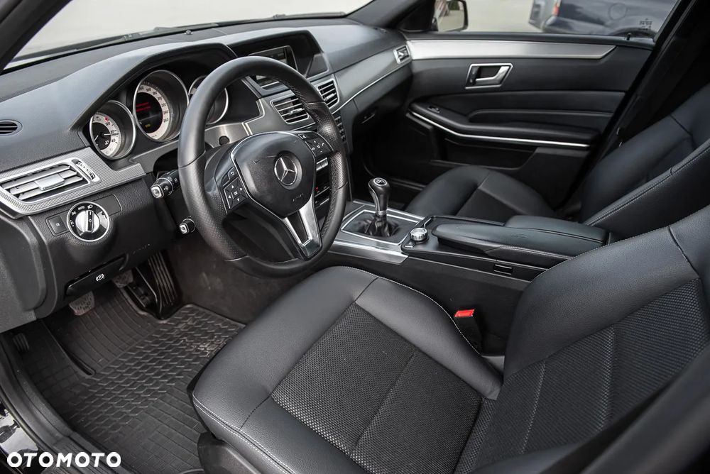Mercedes-Benz Klasa E 200 CDI Avantgarde - 16