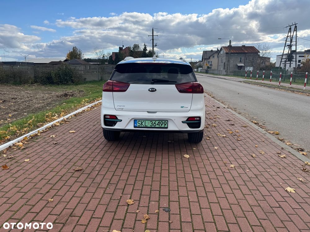 Kia Niro e-Niro 64kWh XL - 10