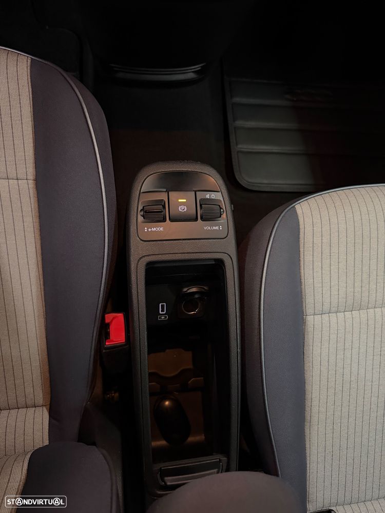 Fiat 500e 42kWh ICON - 12
