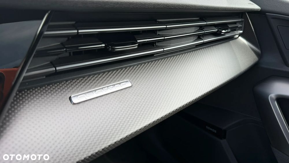 Audi RS3 Sportback - 18