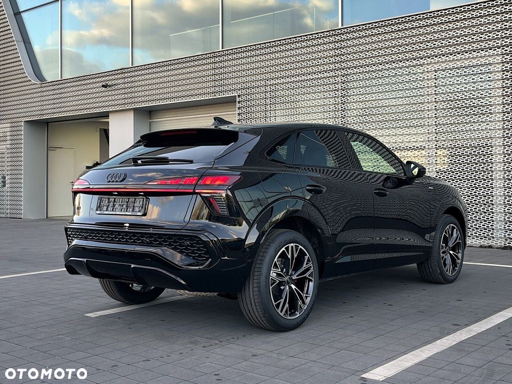 Audi Q3 Sportback - 33
