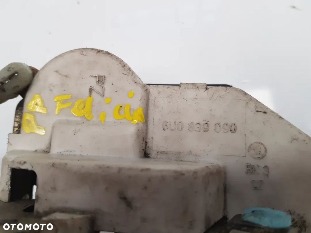 Zamek drzwi prawych Skoda Felicia 6u0837014 - 4