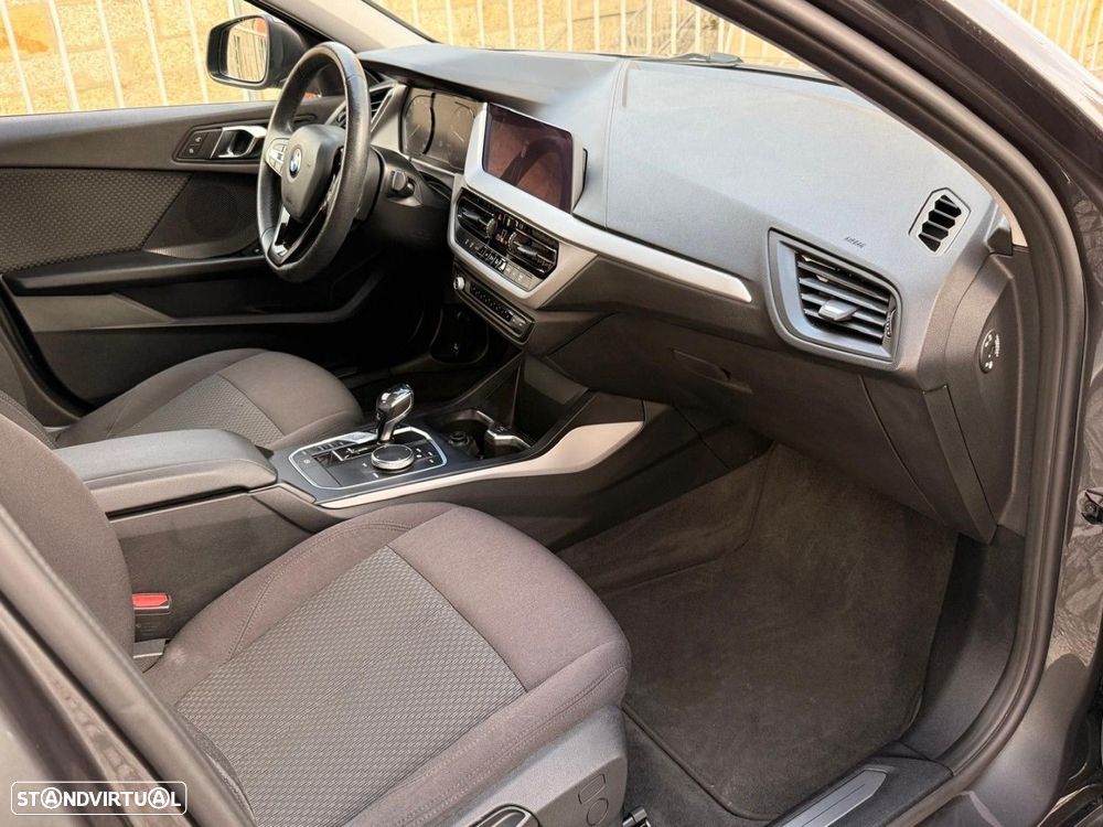 BMW 116 d Advantage Auto - 35