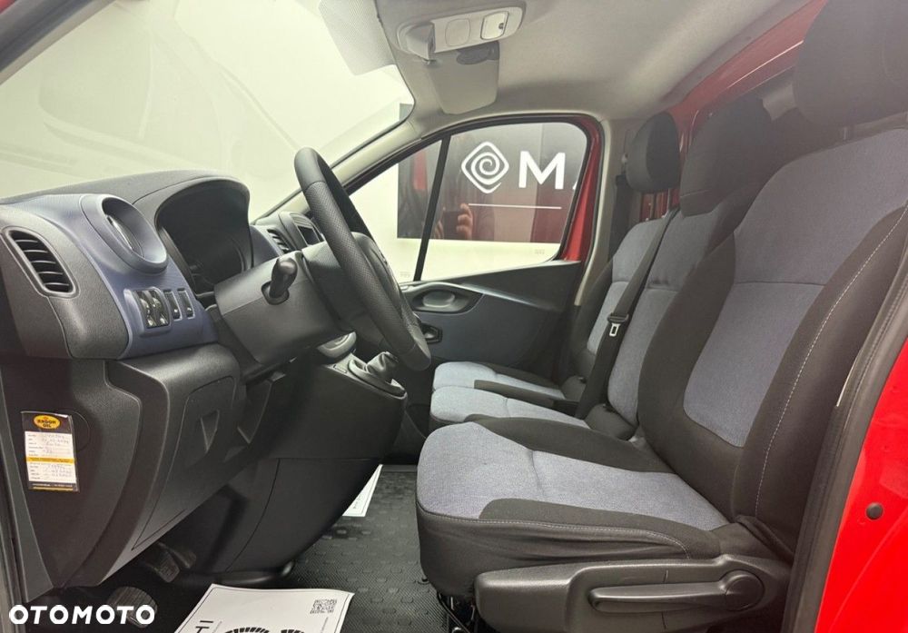 Opel Vivaro - 24