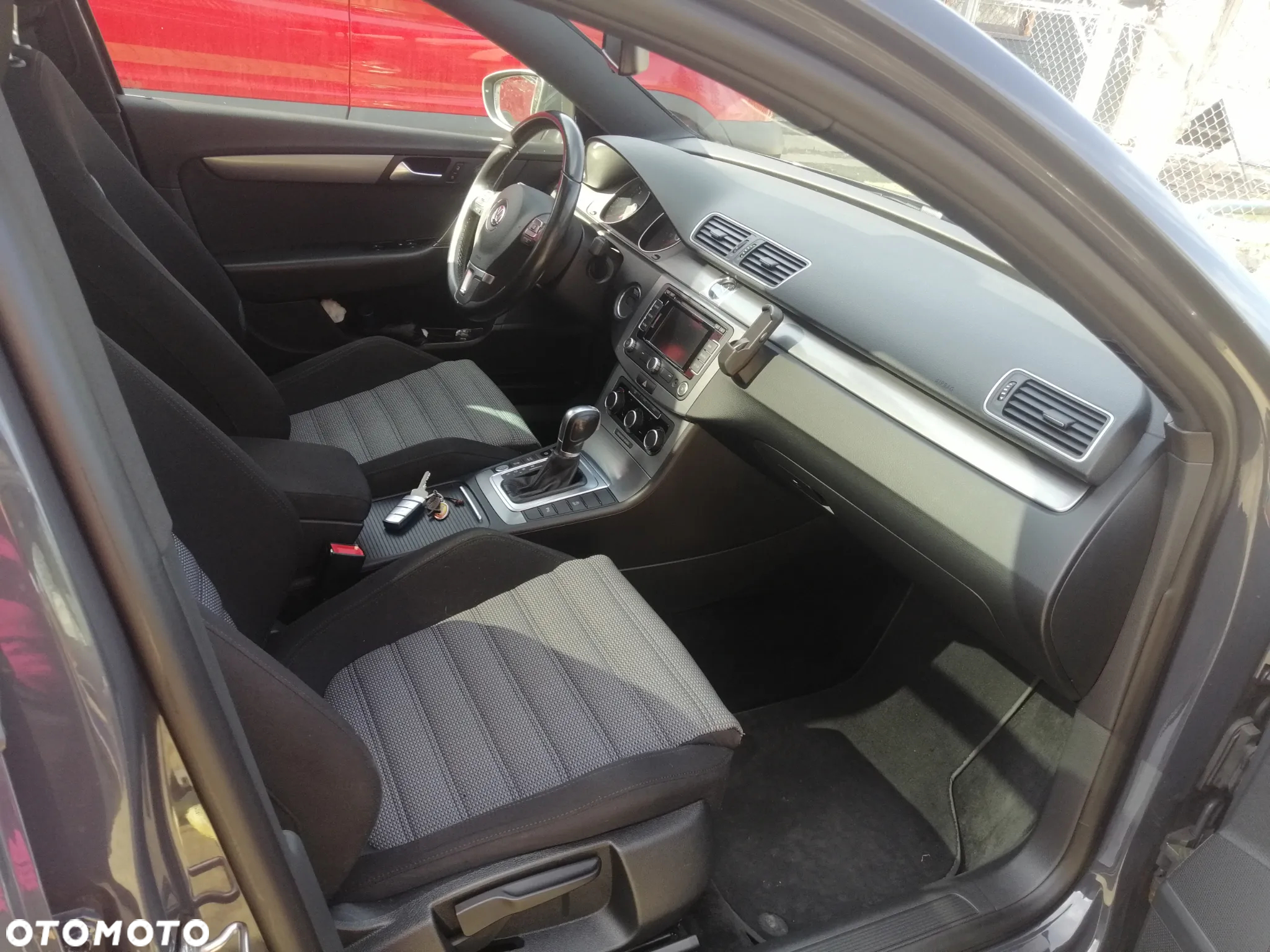 Volkswagen Passat 2.0 TDI Comfortline DSG - 16
