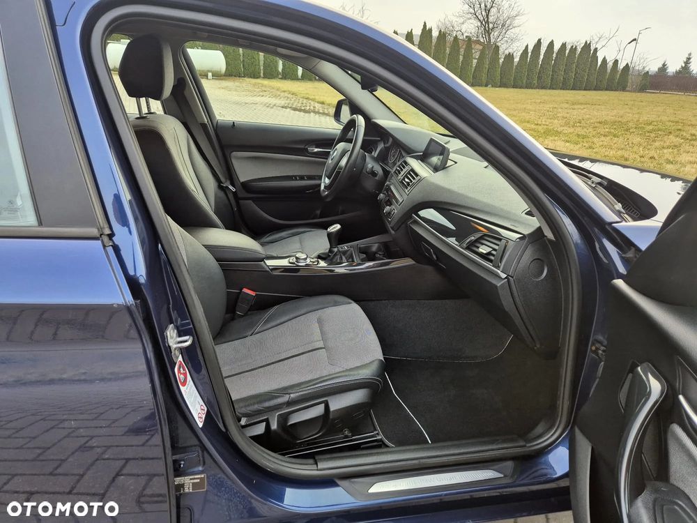 BMW Seria 1 120d Urban Line - 8