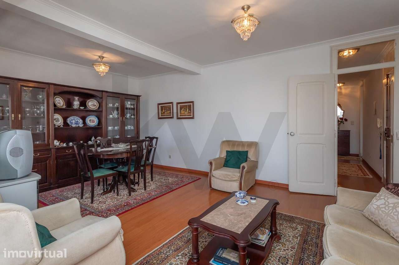 Apartamento T4, oportunidade em Lisboa - Grande imagem: 3/34