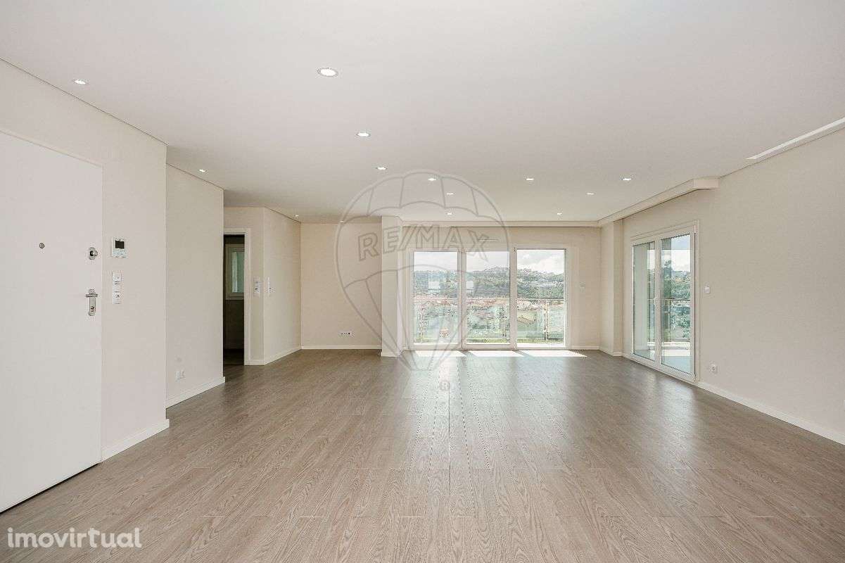 Apartamento T3 para arrendamento - Grande imagem: 2/26